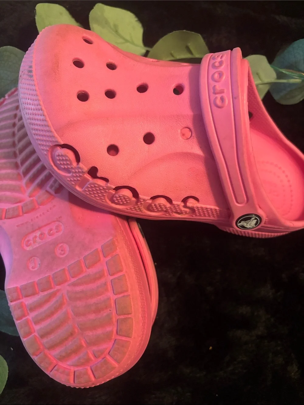 CROCS Kids Classic Clog in Hot Pink